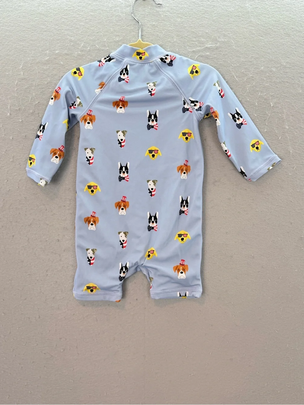 Janie & Jack. - Baby one piece swimsuit Dogs print rush guard light blue 6 -12 m